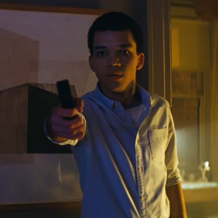 Игра Детектив Пикачу Пазл: Тим Гудман